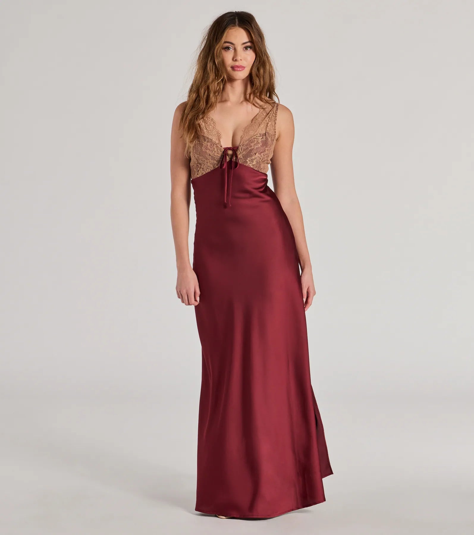 Deirdre Satin and Lace Sleeveless Mermaid Dress Preppy Women's College