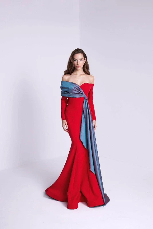 MNM Couture N0561 - Draped Off Shoulder Evening Dress Geometric