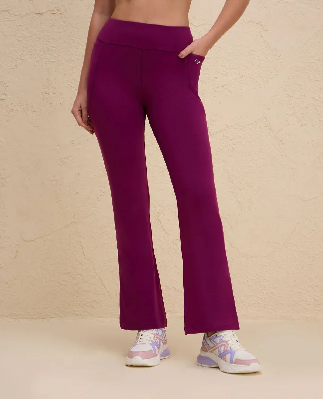 Nykd By Nykaa Iconic Cotton Flare Leggings with Pockets-NYAT503-Wine Modern Women's 