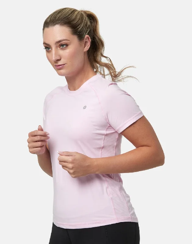 Relentless Tee in Baby Pink Sophisticated Women's 