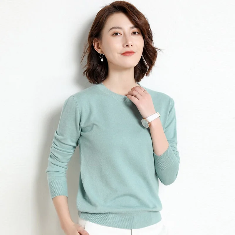 Women Knitted Sweater Adventure