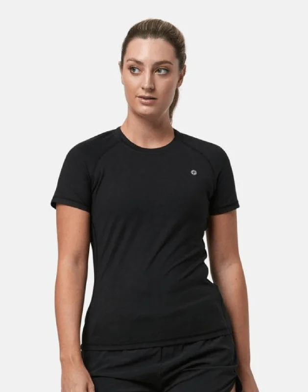 Relentless Tee in Black Adventure