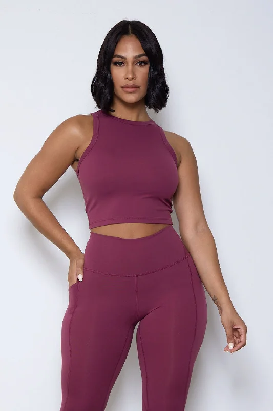 ESSENTIAL CREWNECK CROP-RED WINE Youthful Women's Anime - inspired