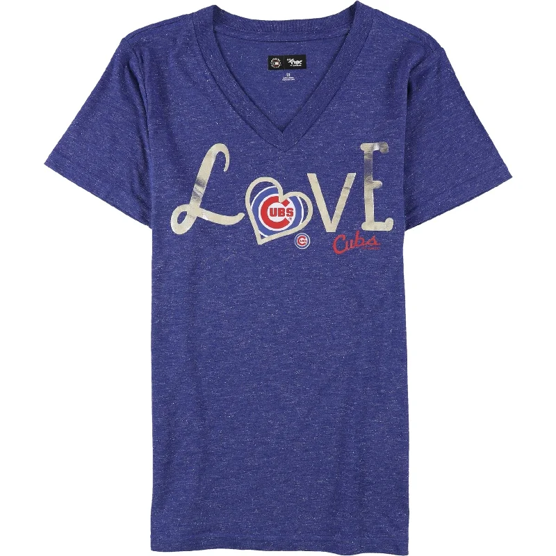G-III Sports Womens Chicago Cubs Graphic T-Shirt, Blue, Medium Casual Women's Loose - fitting G-III Sports Womens Chicago Cubs Graphic T-Shirt, Blue, Medium Casual Women's Loose - fitting